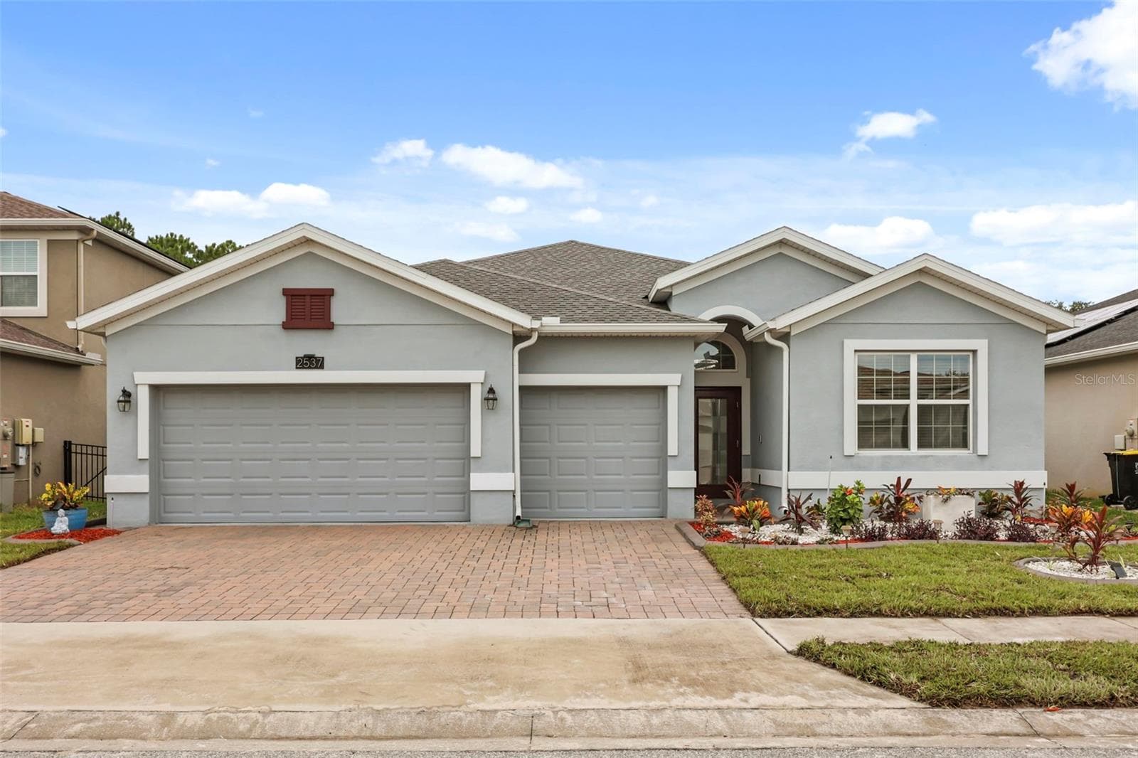 2537 CAMDEN PARK CIR