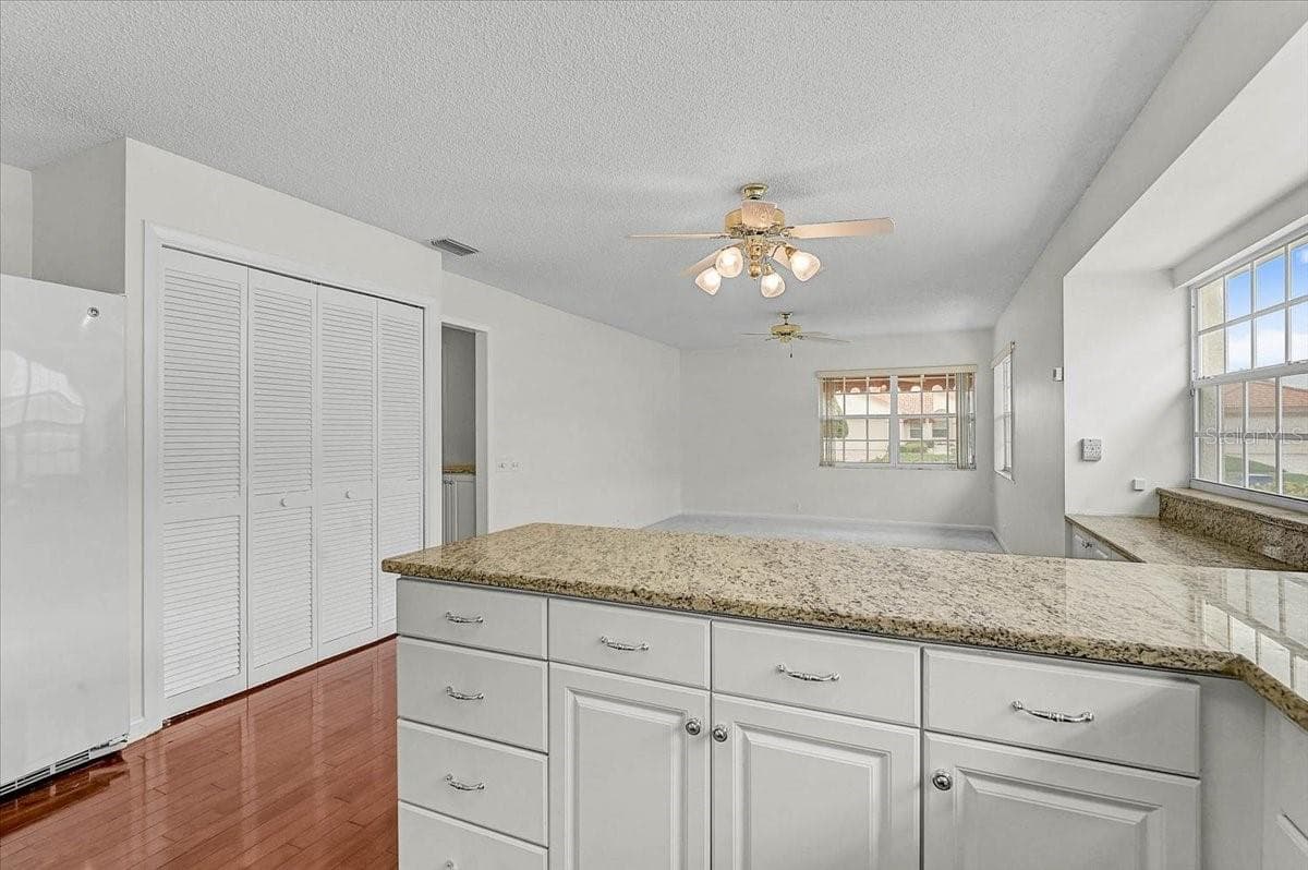 Single Family Residence at 4717 PERIDIA BLVD E, BRADENTON, photo 20 of 36