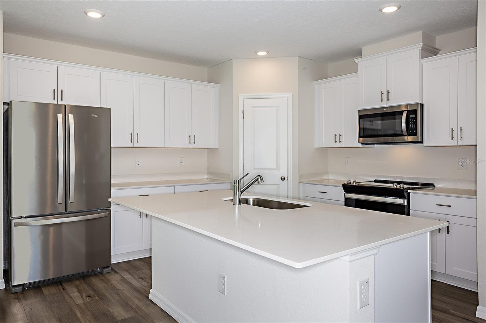 Single Family Residence at 9144 BENT BR, DADE CITY, photo 2 of 18