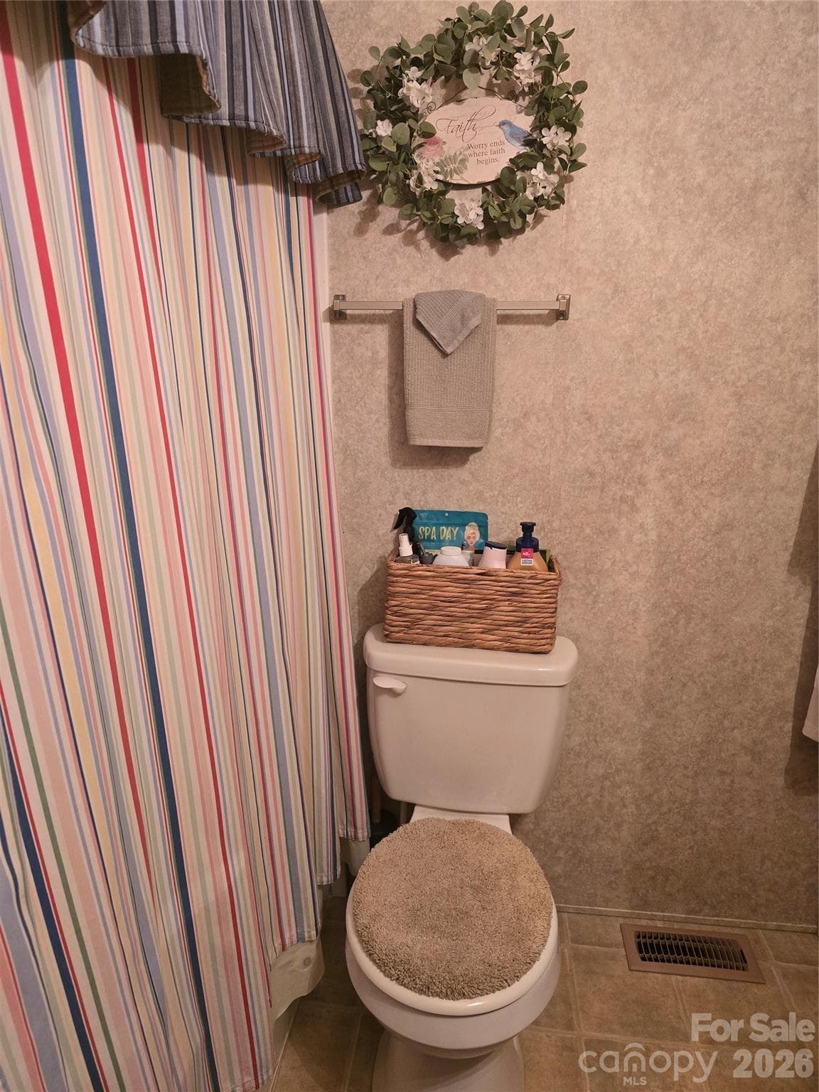 Full bathroom - 110 Twin Bluff Trail, Mount Gilead