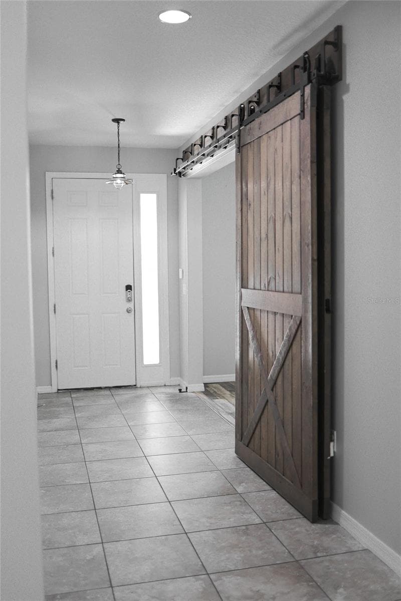Single Family Residence at 5002 JACKEL CHASE DR, WIMAUMA, photo 8 of 46