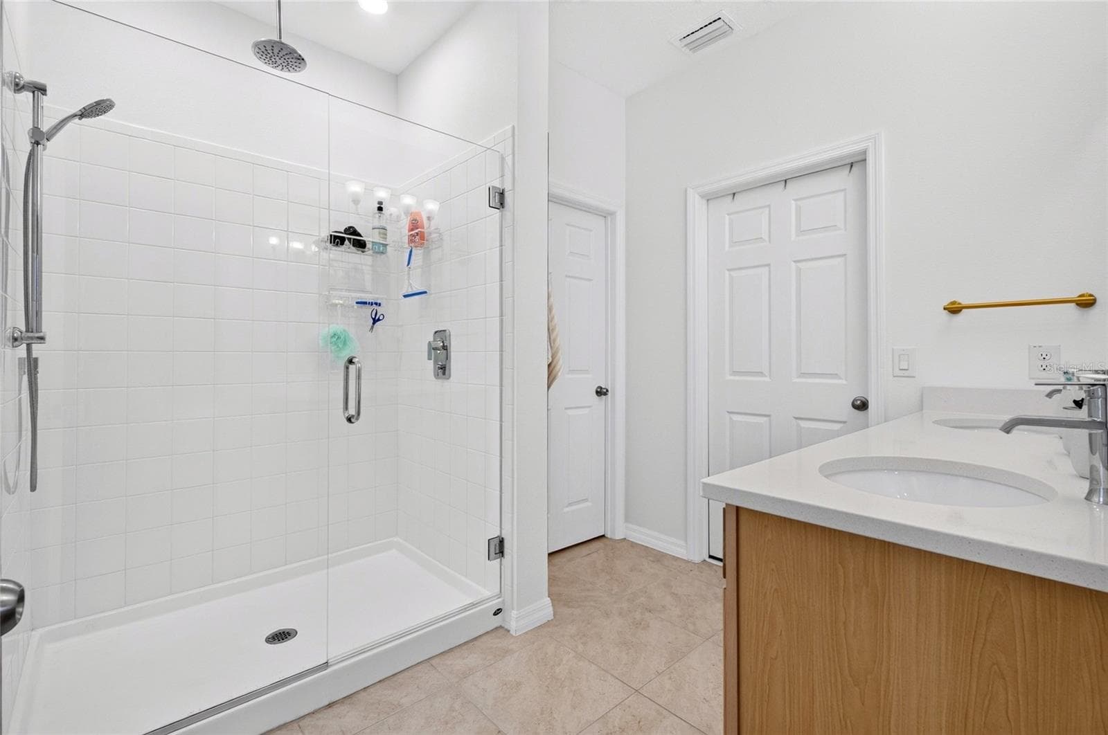 Single Family Residence at 2053 HEART LAKE DR, GROVELAND, photo 23 of 58