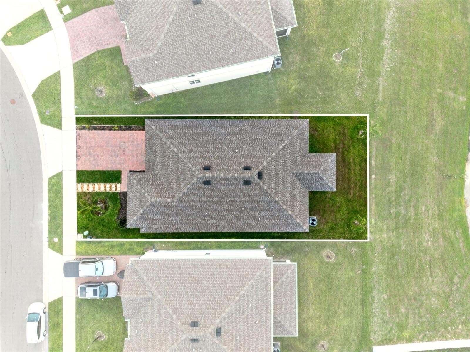 Single Family Residence at 2053 HEART LAKE DR, GROVELAND, photo 41 of 58
