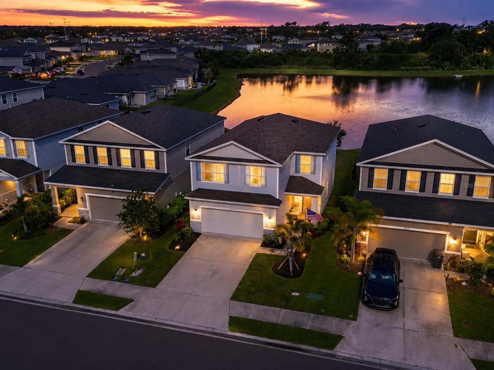Single Family Residence at 8715 SUNSHOWER PL, PARRISH, photo 2 of 37