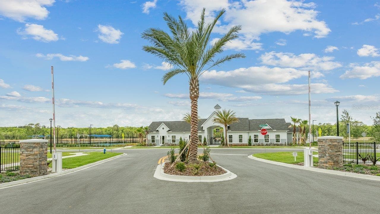 Single Family Residence at 36 HARDWOOD TRL, PALM COAST, photo 28 of 61