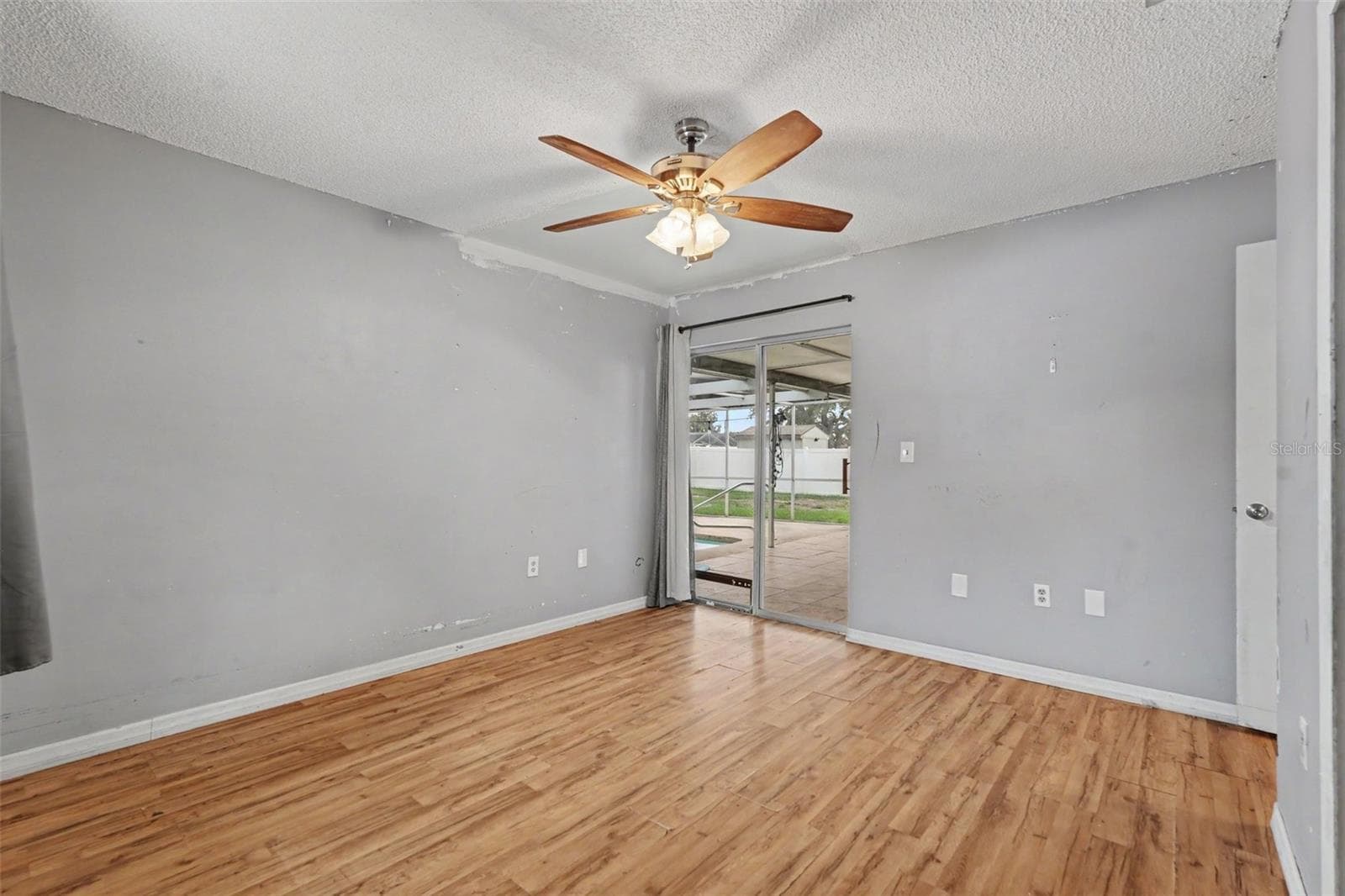 Single Family Residence at 4233 DRISTOL AVE, SPRING HILL, photo 15 of 33