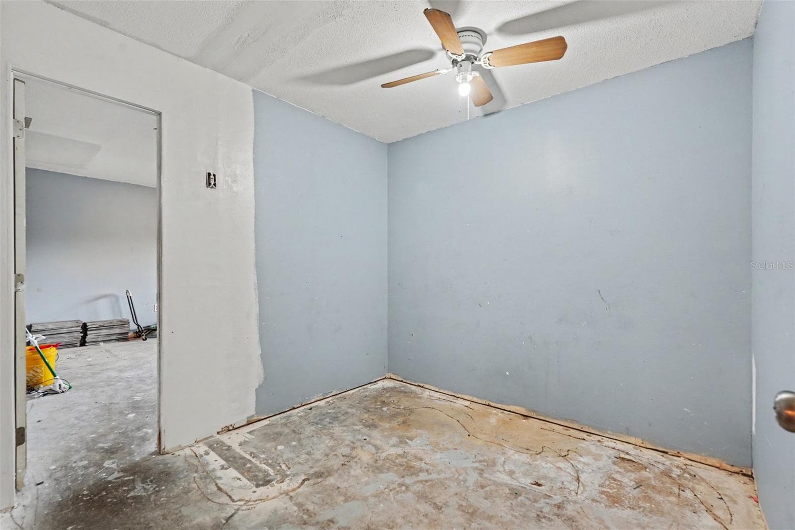 Single Family Residence at 4233 DRISTOL AVE, SPRING HILL, photo 20 of 33