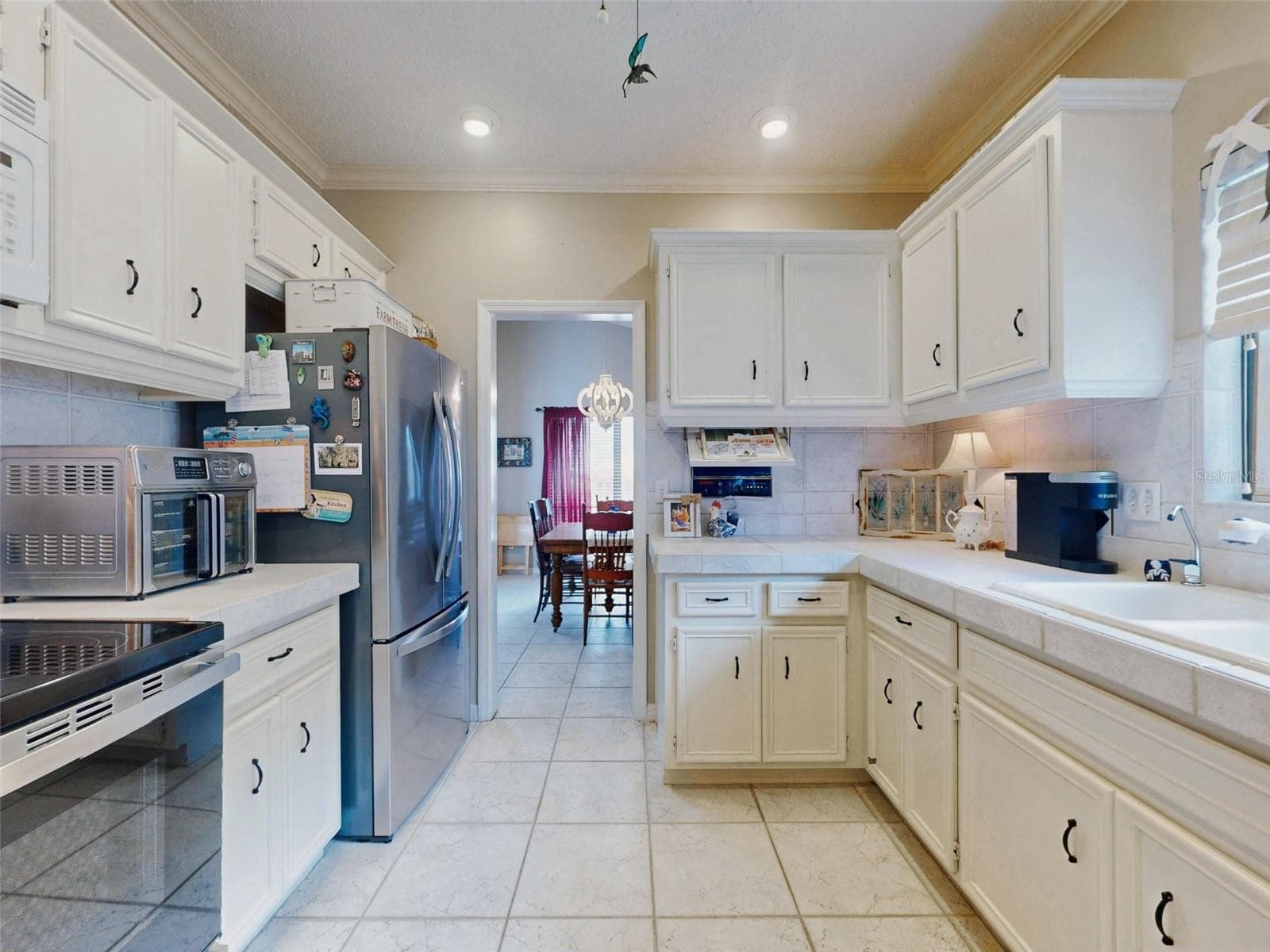 eat in kitchen - 102 COUNTRY PL, SANFORD