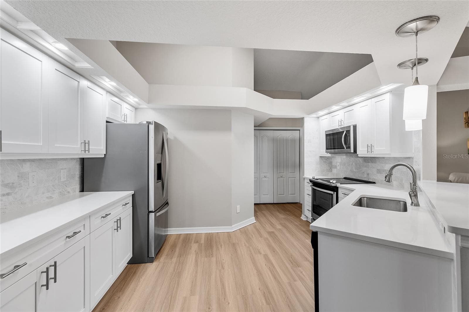Single Family Residence at 22861 STERLING MANOR LOOP, LUTZ, photo 8 of 35