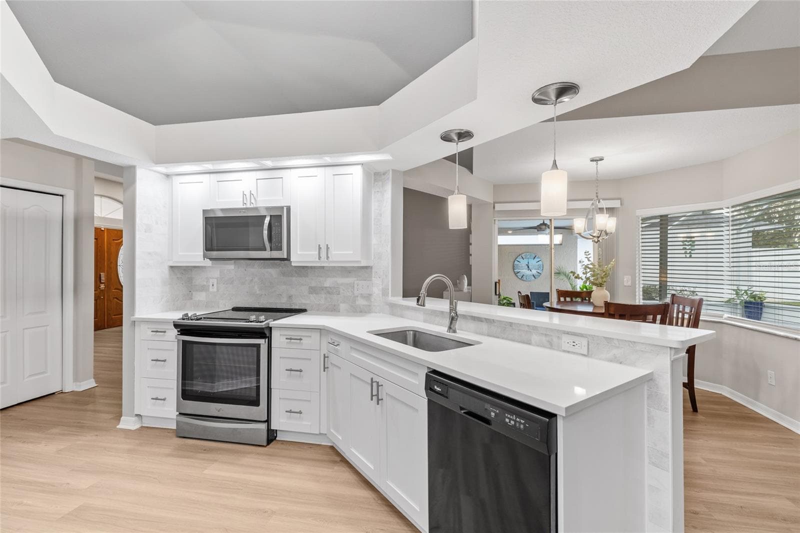 Single Family Residence at 22861 STERLING MANOR LOOP, LUTZ, photo 9 of 35