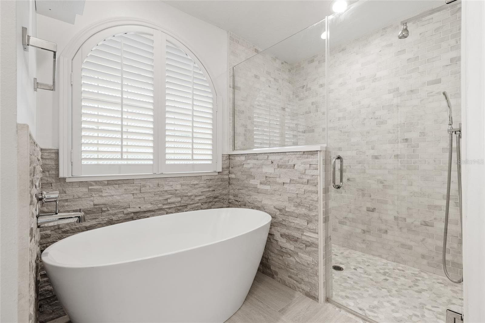 Single Family Residence at 22861 STERLING MANOR LOOP, LUTZ, photo 23 of 35
