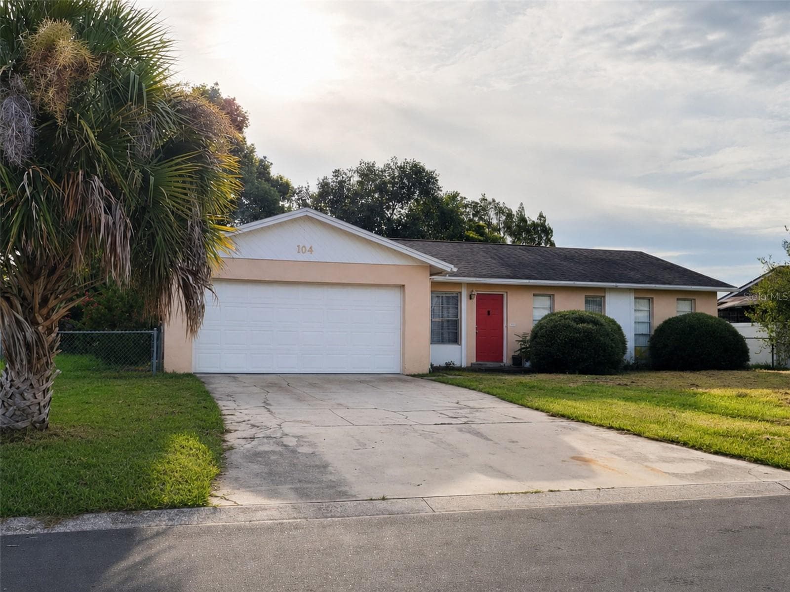 Single Family Residence at 104 MORELIA LN, KISSIMMEE, photo 3 of 5