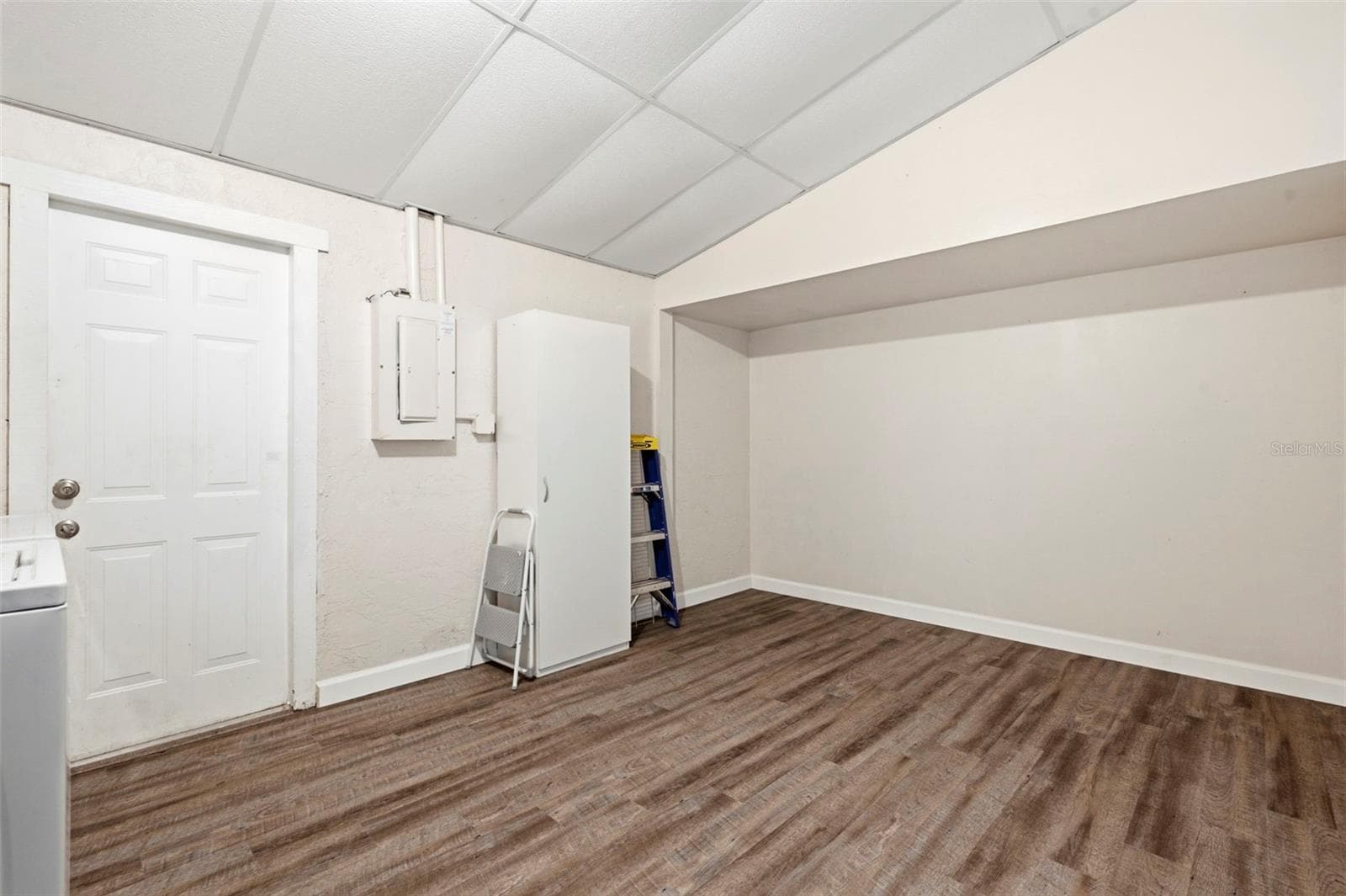 Single Family Residence at 1680 PINEHURST RD, DUNEDIN, photo 30 of 50