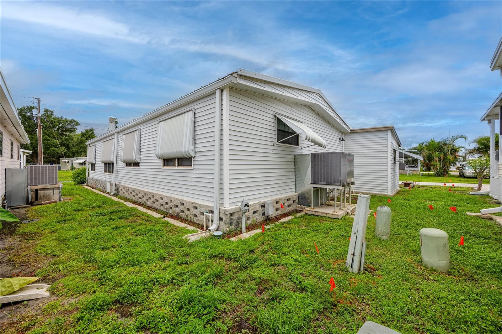 Manufactured Home at 6821 AMERICANA DR NE #106, ST PETERSBURG, photo 12 of 59