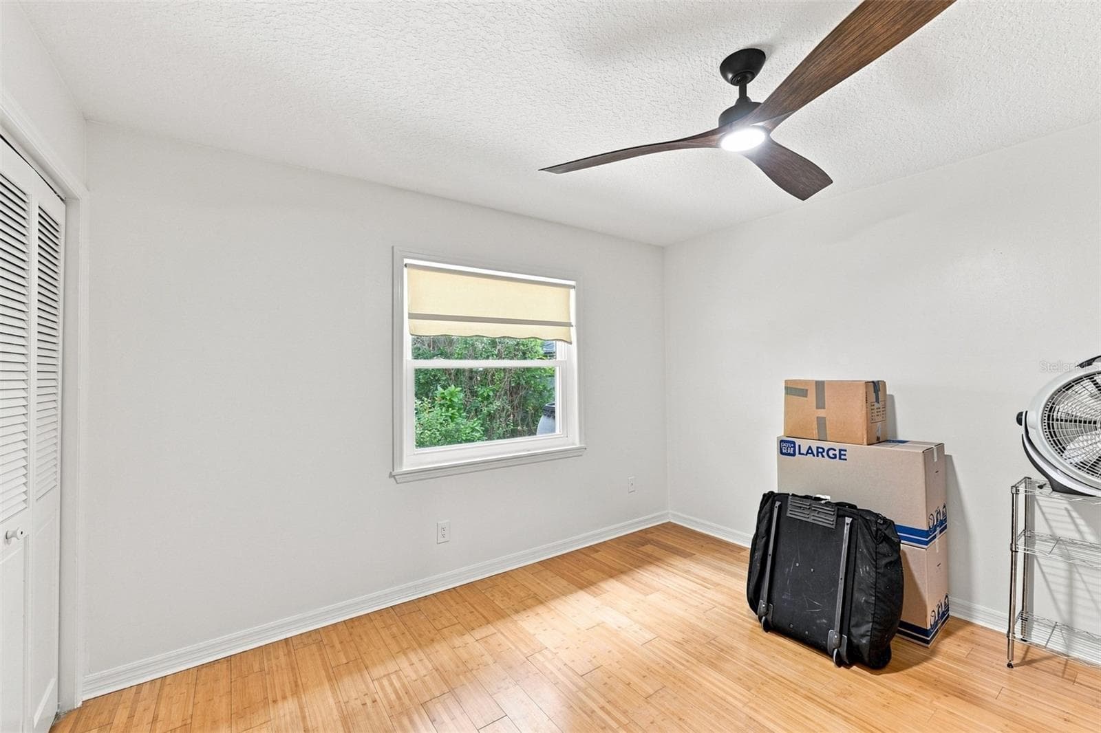 Single Family Residence at 2107 W FORE DR, TAMPA, photo 27 of 52