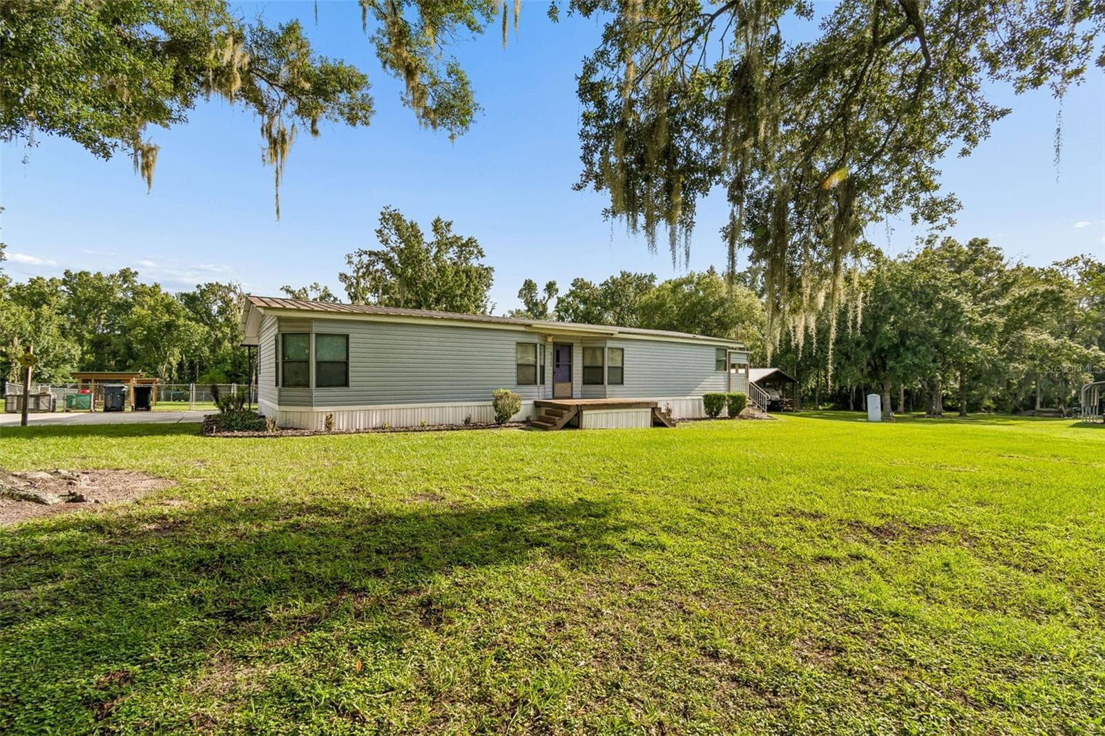 Manufactured Home at 6325 OAKVIEW LN, LAKELAND, photo 29 of 47