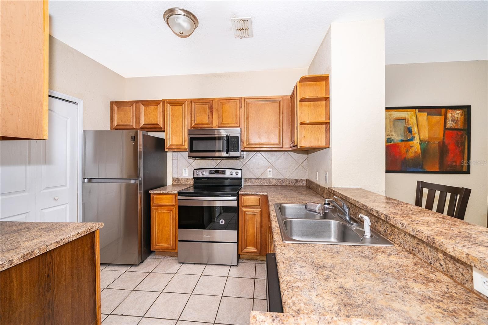 Condominium at 6141 METROWEST BLVD #201, ORLANDO, photo 7 of 26