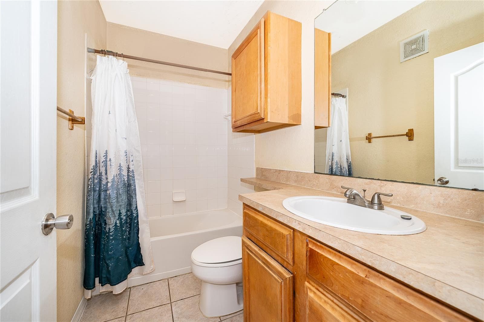 Condominium at 6141 METROWEST BLVD #201, ORLANDO, photo 10 of 26