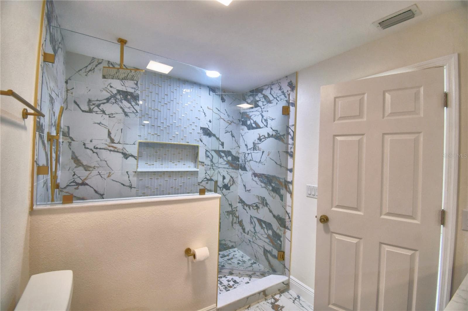 Master Bath - 8704 TOM COSTINE RD, LAKELAND