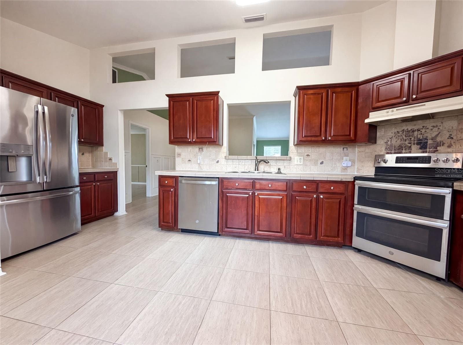 Virtually Staged - 944 NW 87TH DR, GAINESVILLE