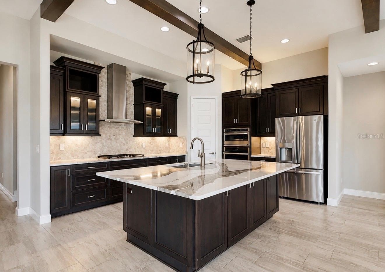 Single Family Residence at 14610 RED CASTLE AVE, LITHIA, photo 11 of 69