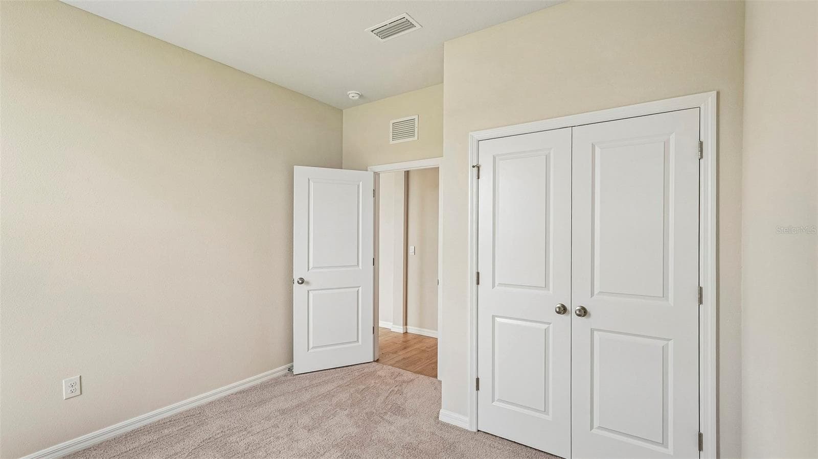 Single Family Residence at 2818 FISHERY CT, LAKEWOOD RANCH, photo 21 of 71