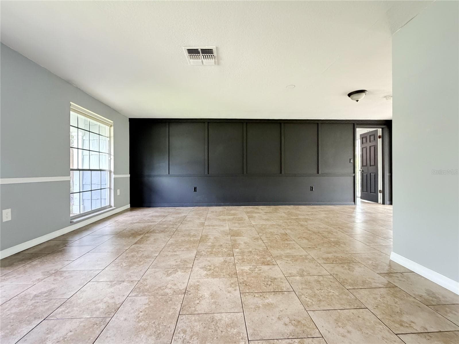 Single Family Residence at 12407 WEATHERSTONE ROW, HUDSON, photo 4 of 40