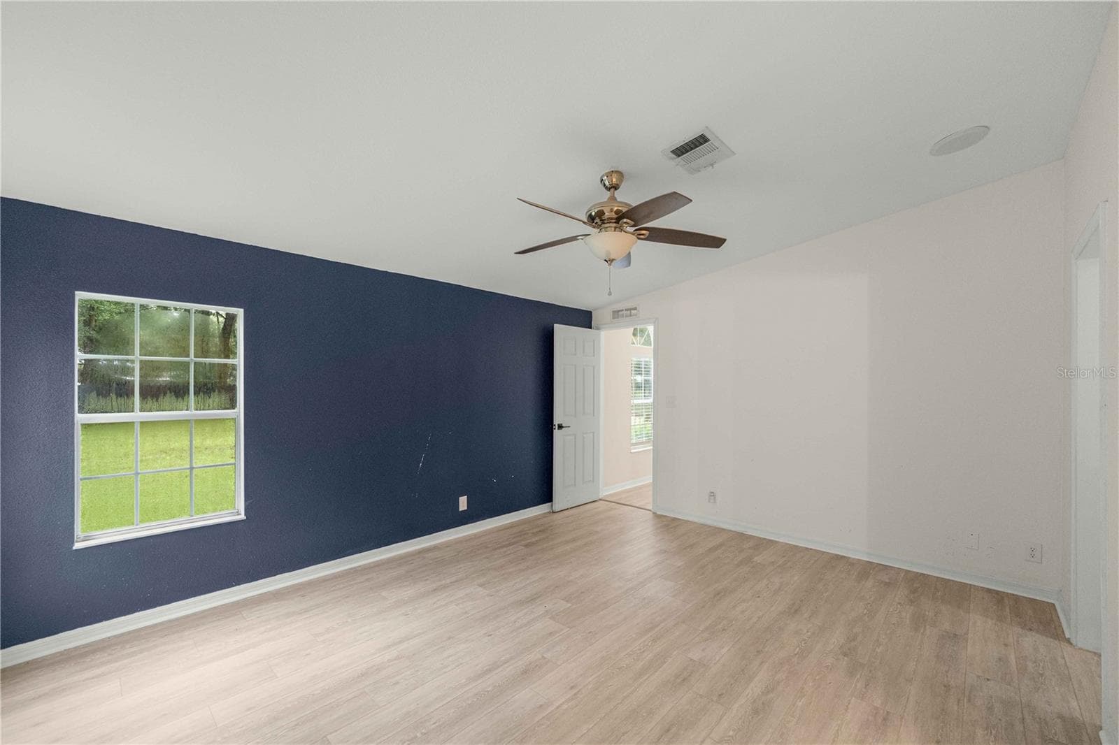 primary off the front door area - 13250 NW 160TH AVE, MORRISTON