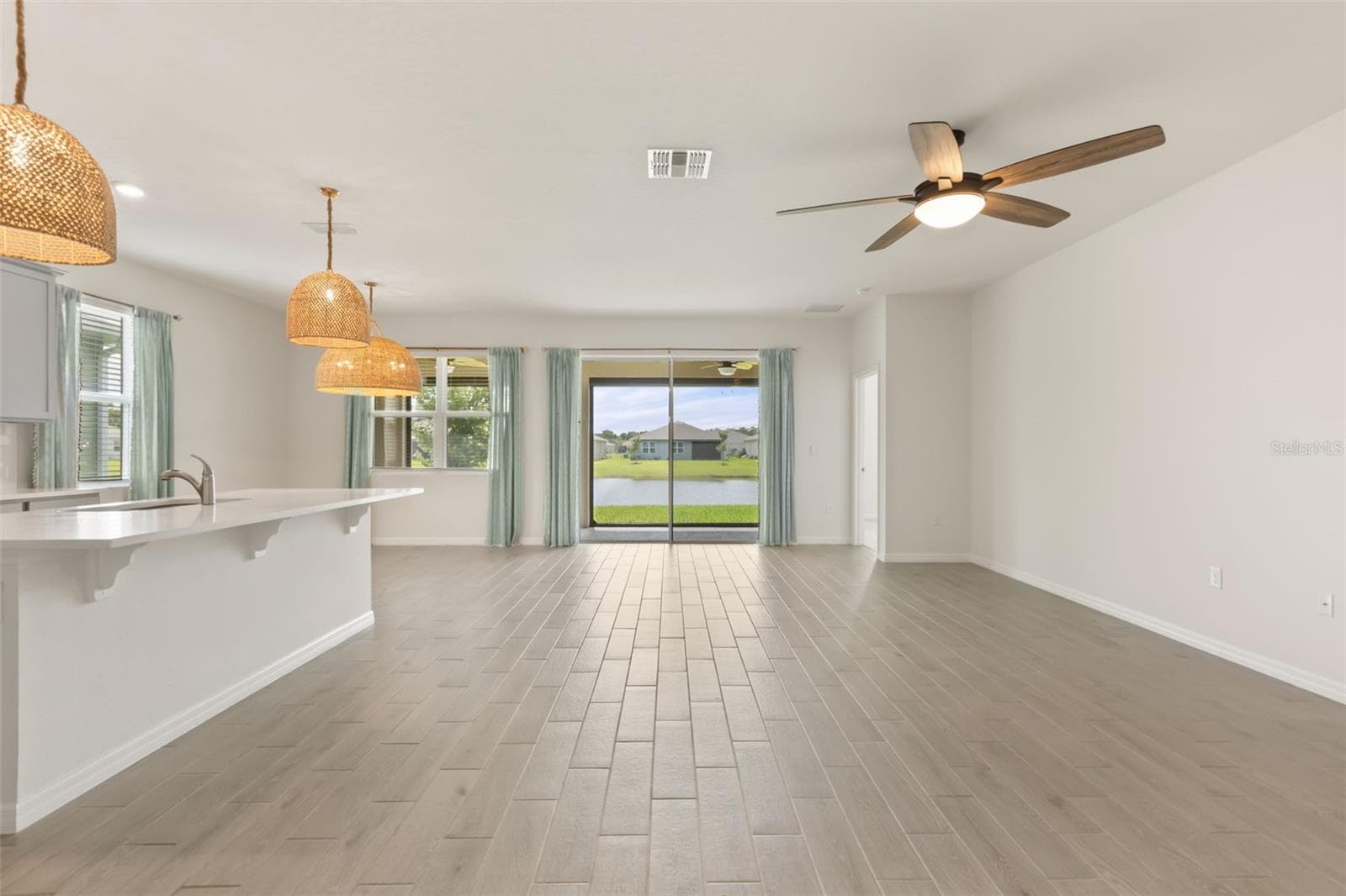 Single Family Residence at 1545 DELPHI WAY, NEW SMYRNA BEACH, photo 3 of 32