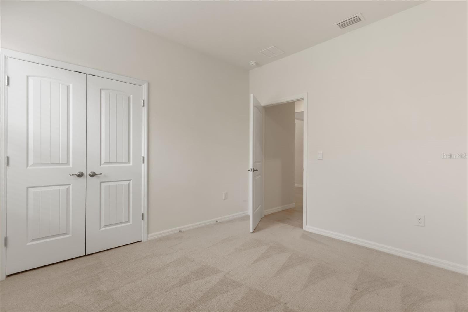 Single Family Residence at 1545 DELPHI WAY, NEW SMYRNA BEACH, photo 10 of 32