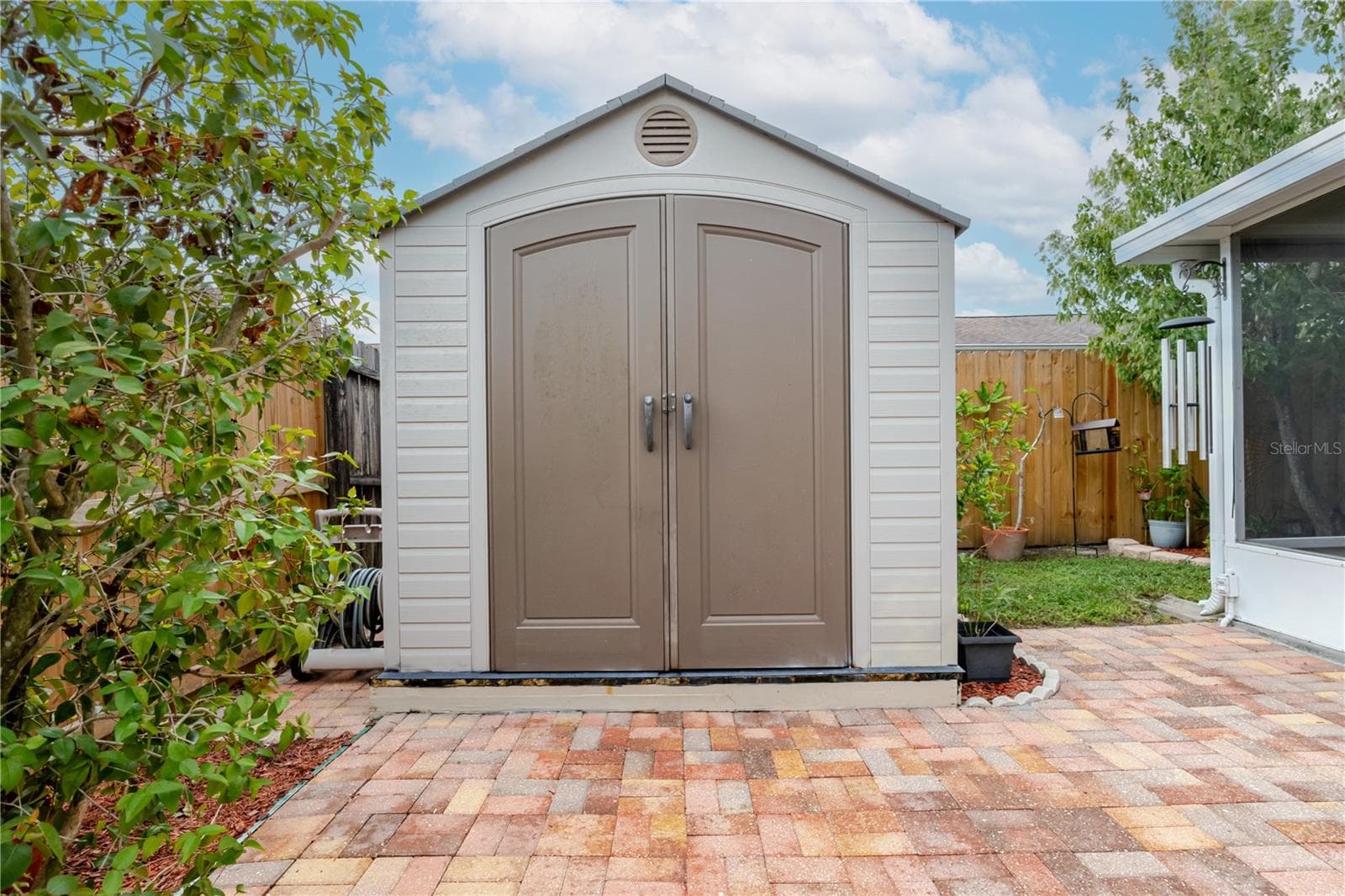 Single Family Residence at 10118 HUNTERS POINT CT, TAMPA, photo 24 of 38