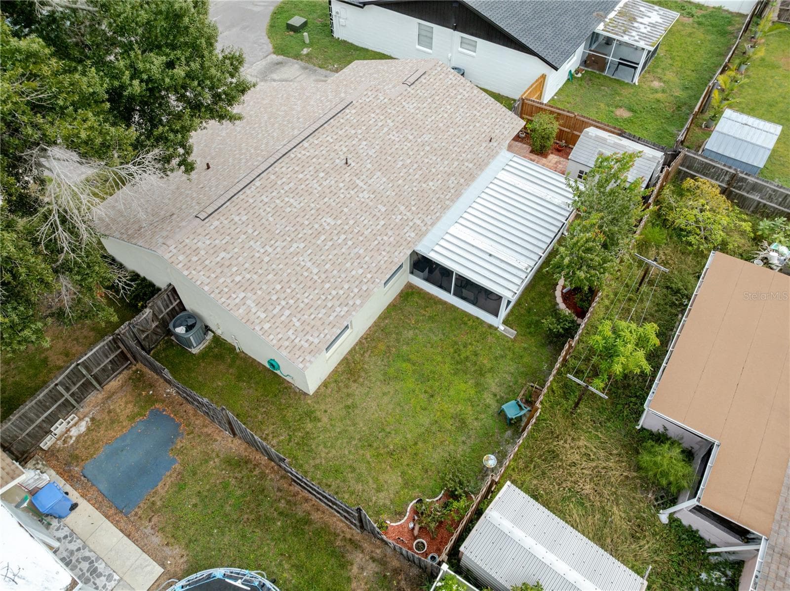 Single Family Residence at 10118 HUNTERS POINT CT, TAMPA, photo 33 of 38