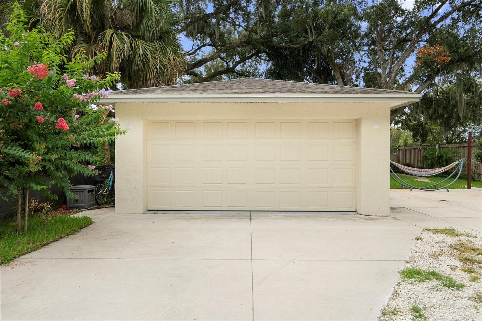 Single Family Residence at 1415 CRYSTAL LAKE DR, LAKELAND, photo 46 of 63