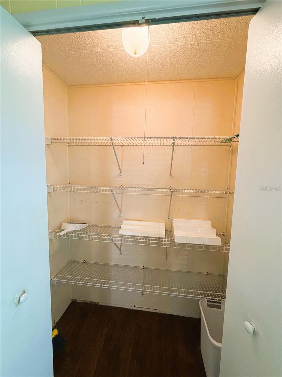 Mobile Home at 139 ASPEN CIR, LEESBURG, photo 9 of 43