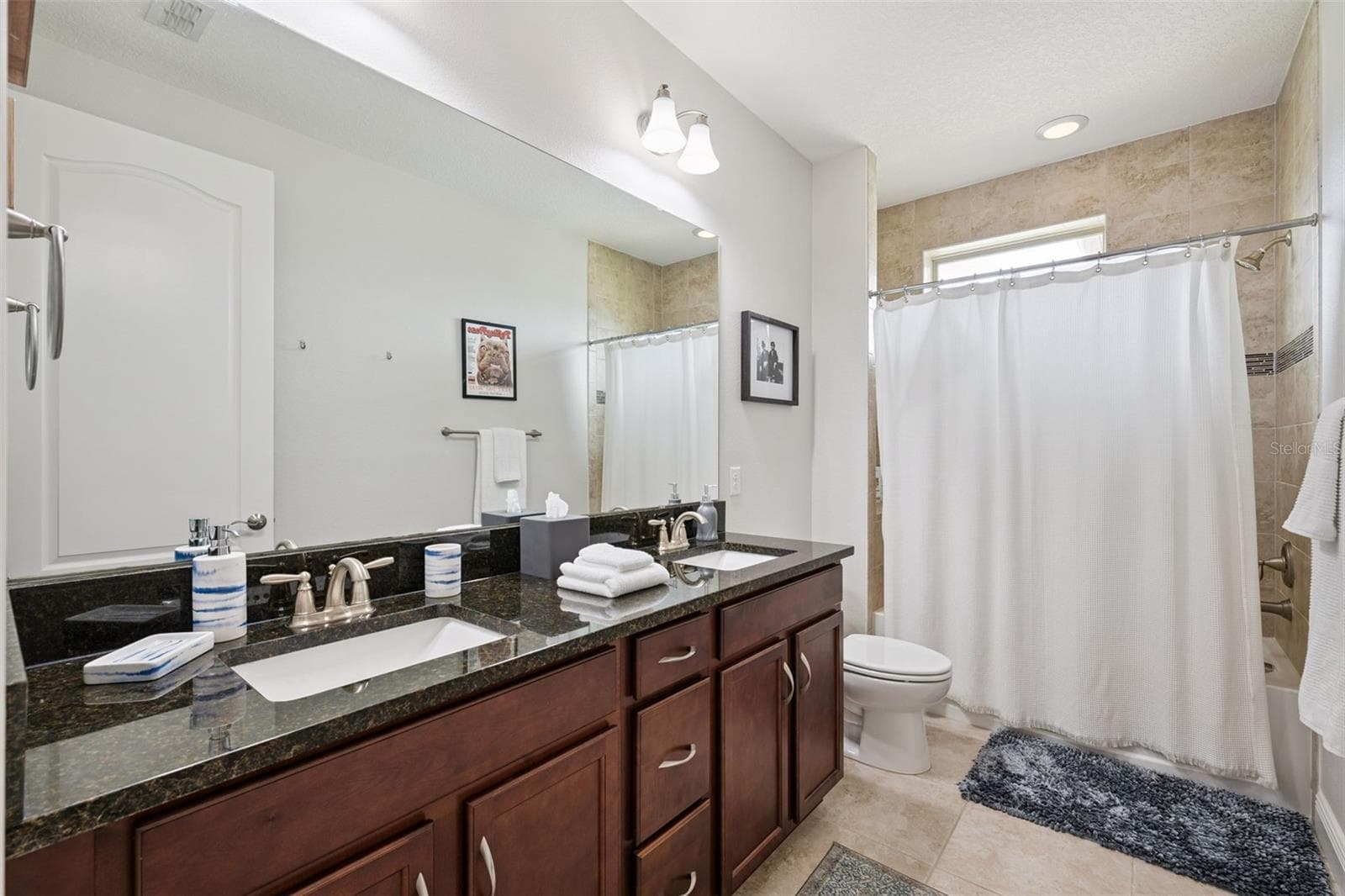 Upstairs Guest Bath - 14156 ALAFAYA OAK BND, ORLANDO