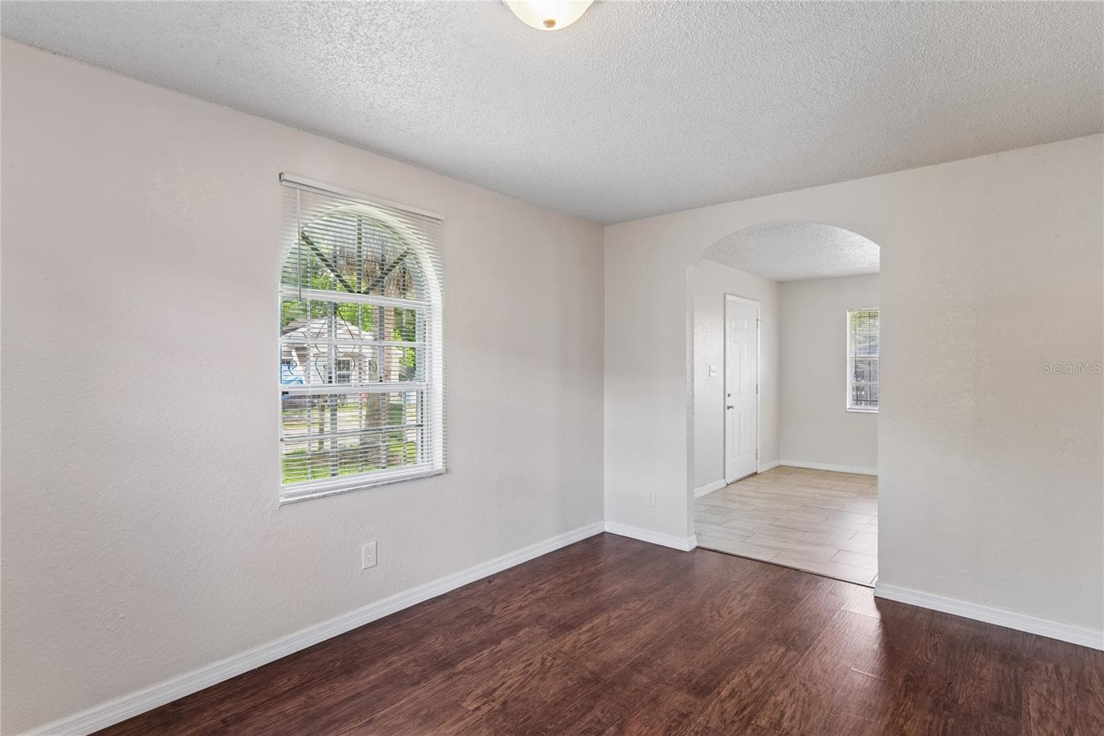 Single Family Residence at 9608 N 10TH ST, TAMPA, photo 9 of 23