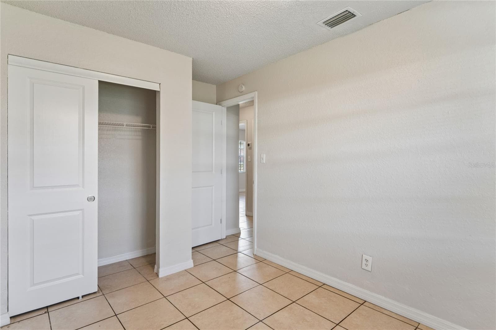 Single Family Residence at 9608 N 10TH ST, TAMPA, photo 14 of 23