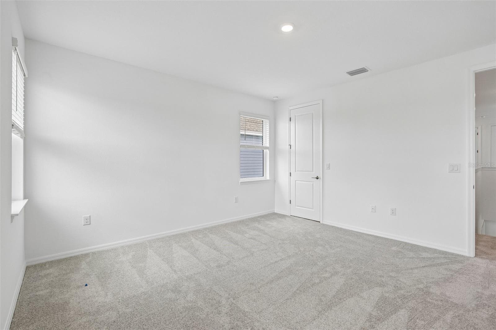 7012 Foxboro Way ~ Ready Now - 7012 FOXBORO WAY, NOKOMIS