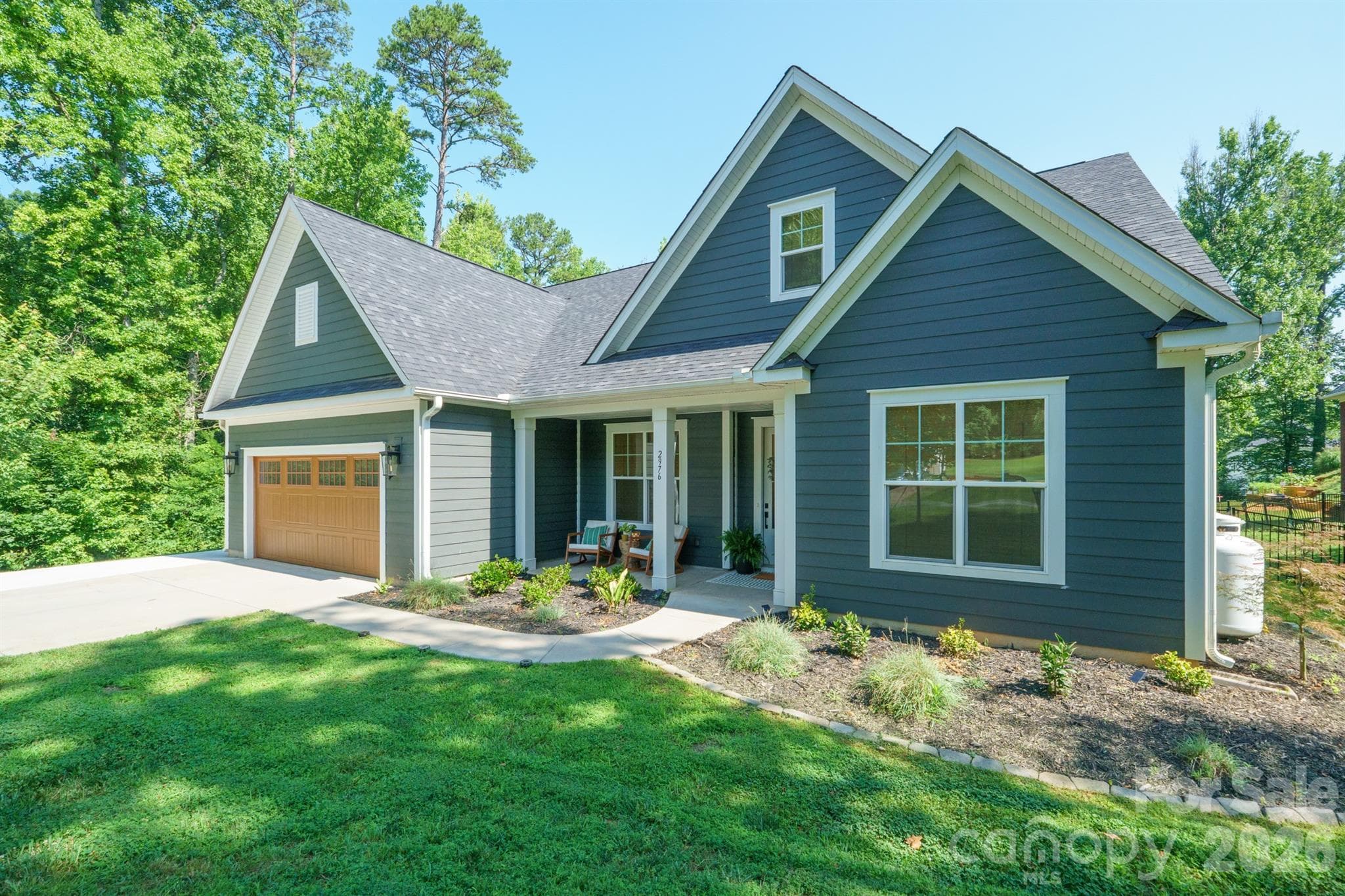 Single Family Residence at 2976 Walter Drive NW, Concord, photo 2 of 23