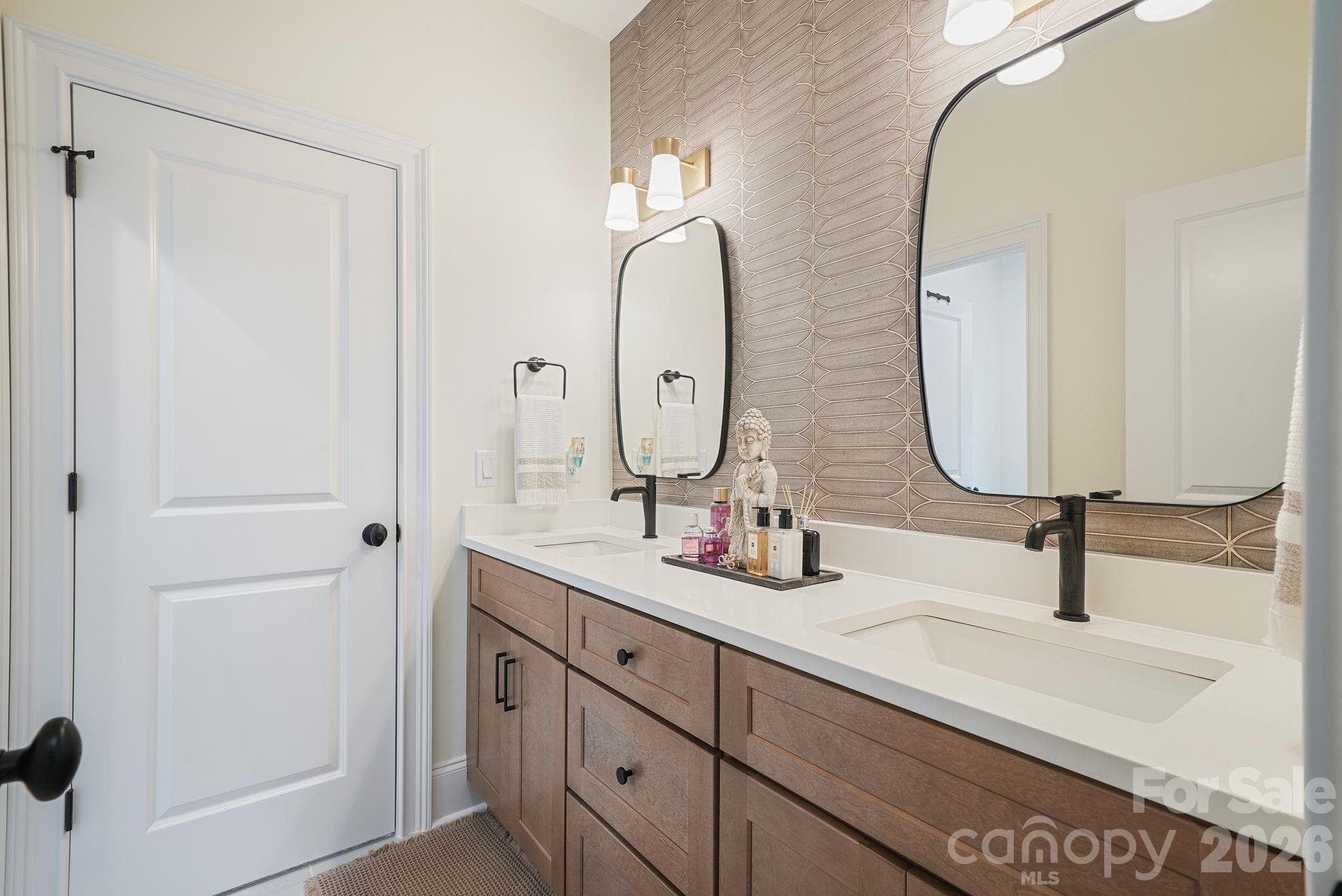 Single Family Residence at 6528 Great Blue Path, Clover, photo 31 of 47