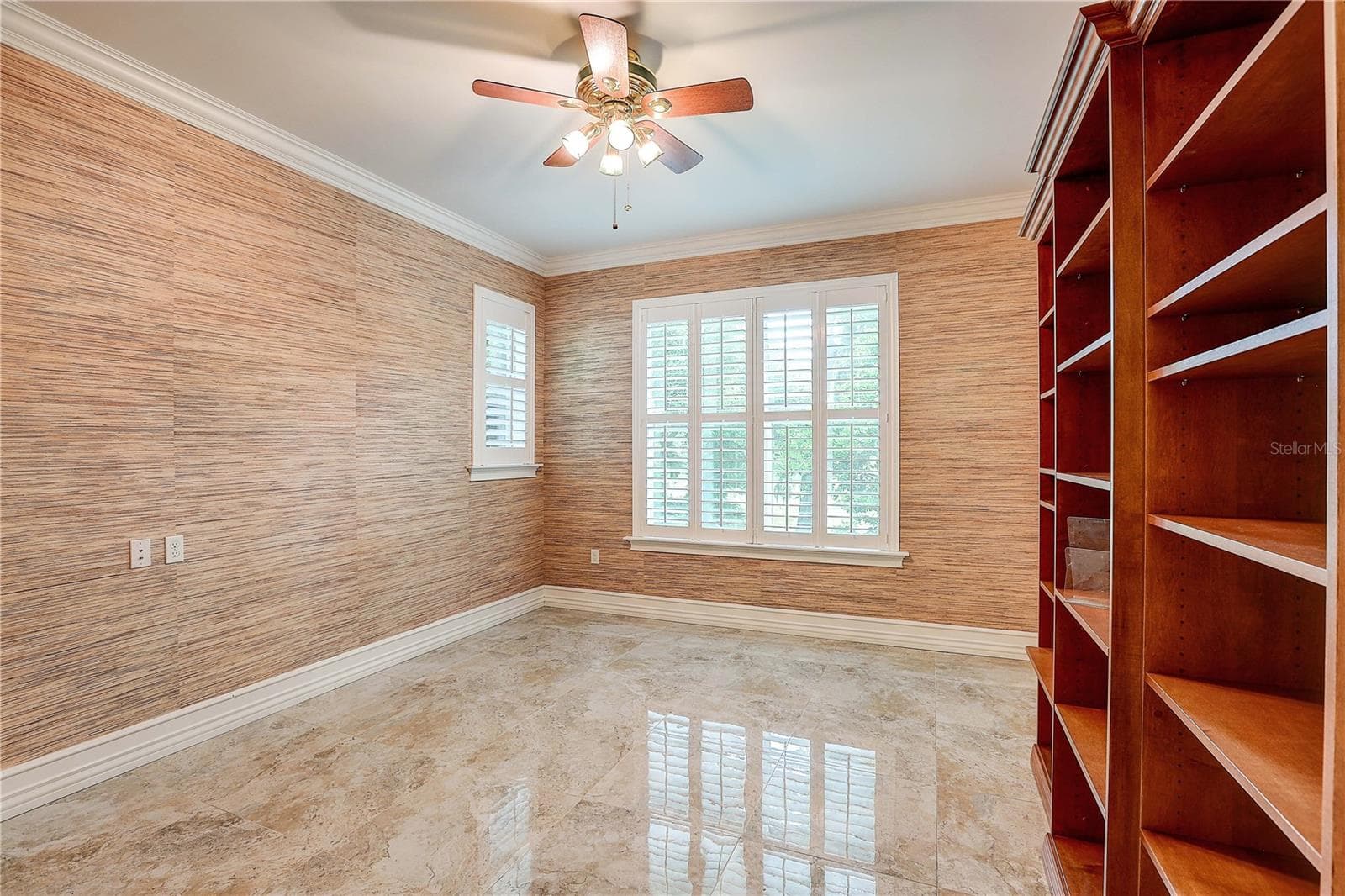 Single Family Residence at 1508 ECKLES DR, TAMPA, photo 41 of 64