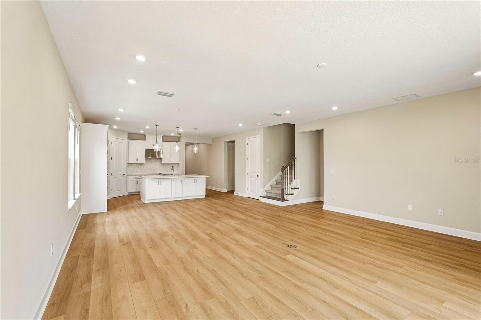 7028 Foxboro Way ~ Ready Now - 7028 FOXBORO WAY, NOKOMIS