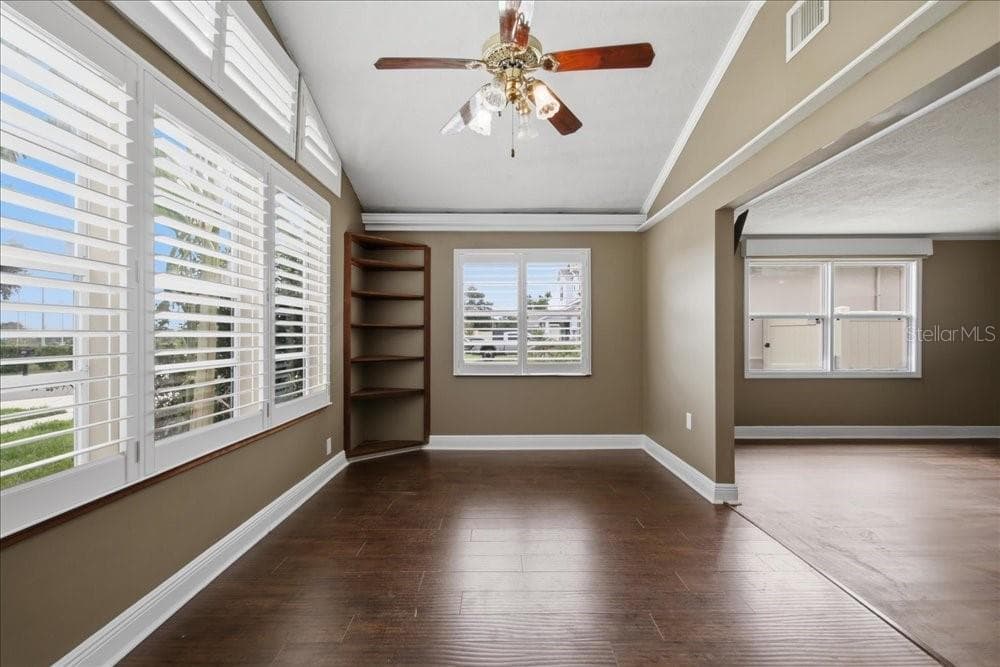 Single Family Residence at 171 STANLEY BELL DR, MOUNT DORA, photo 9 of 63