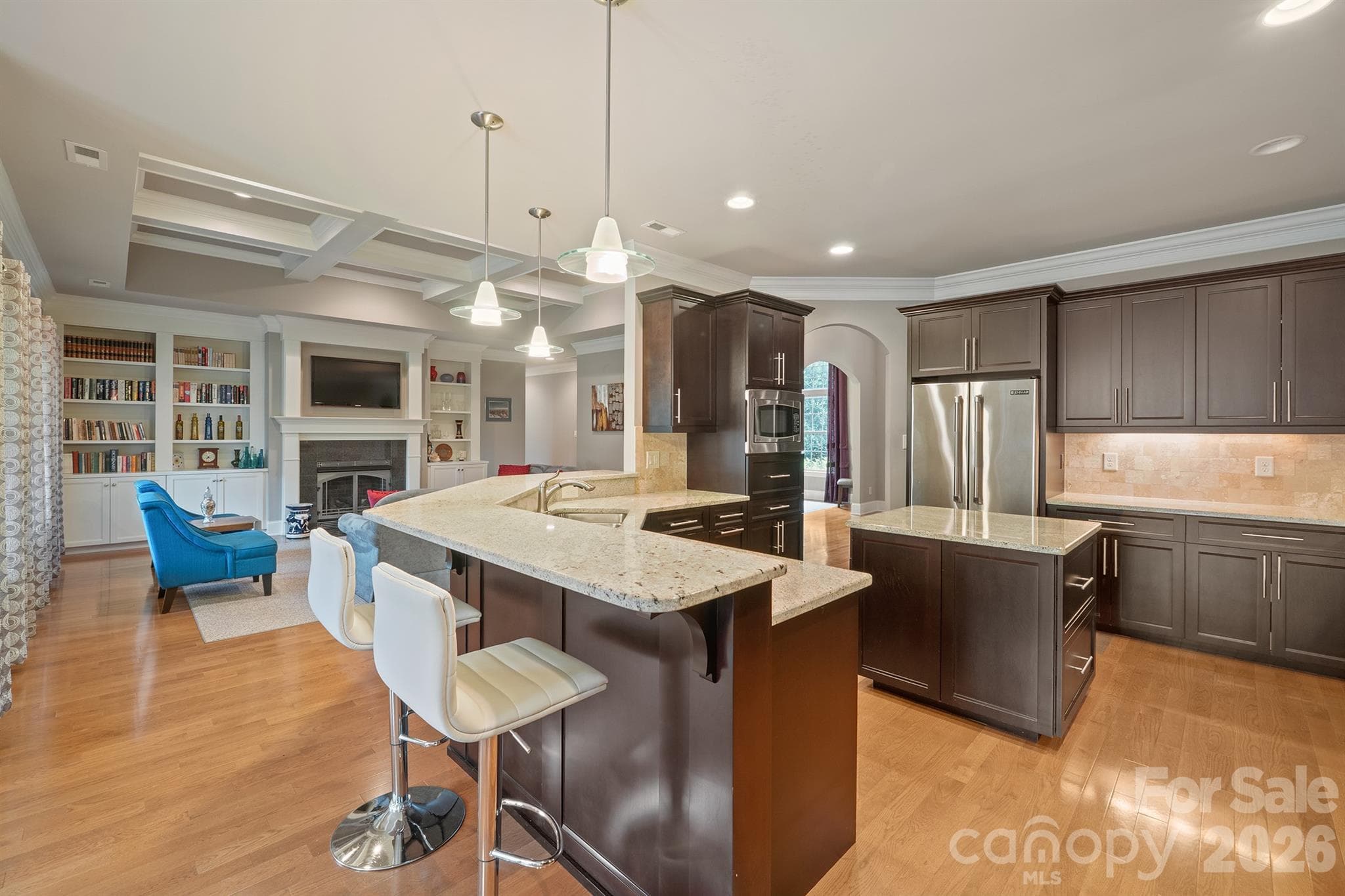 Custom kitchen looking into the great room - 121 Cheyenne Lane, Statesville