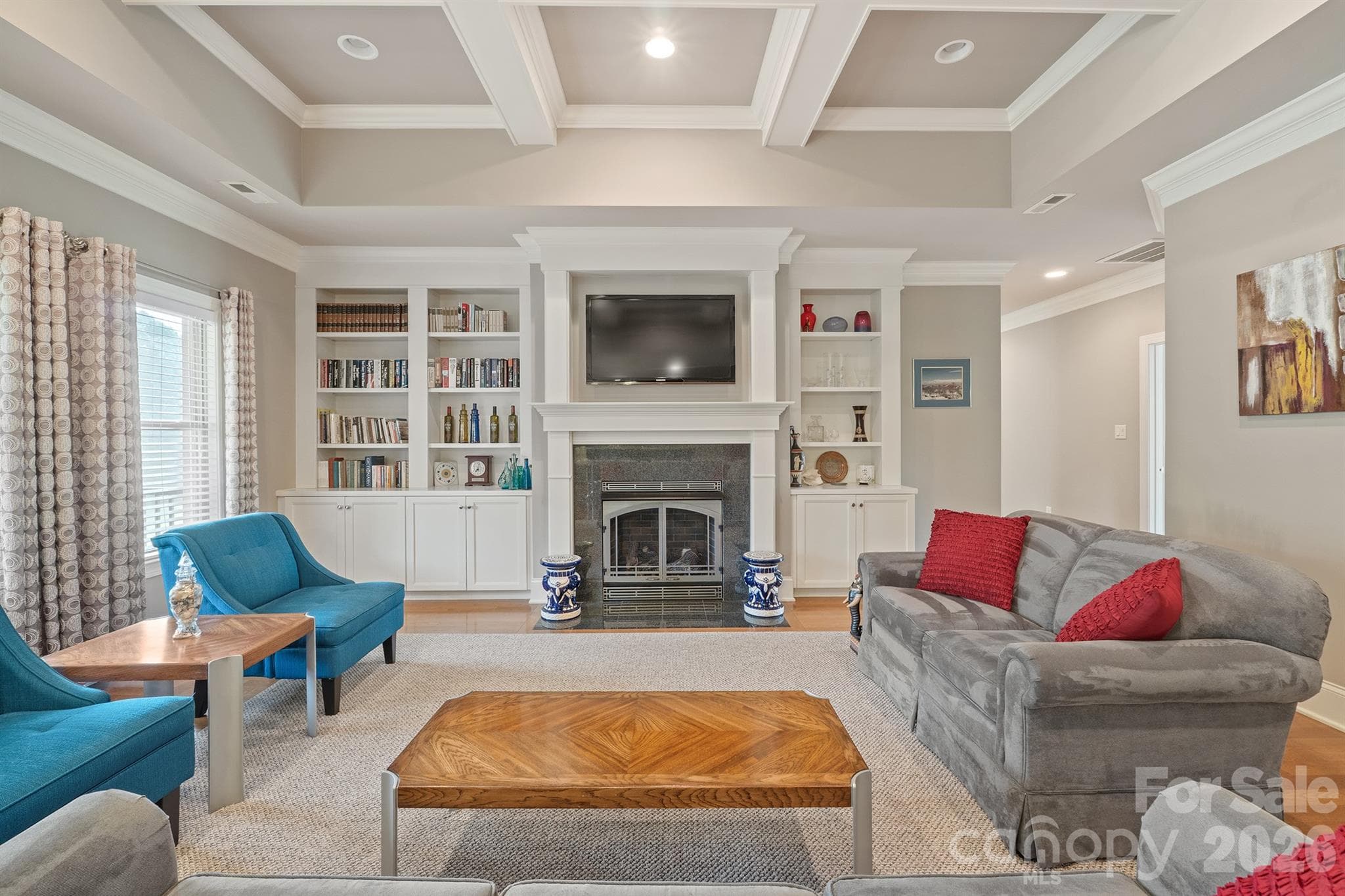 Great room on main - 121 Cheyenne Lane, Statesville