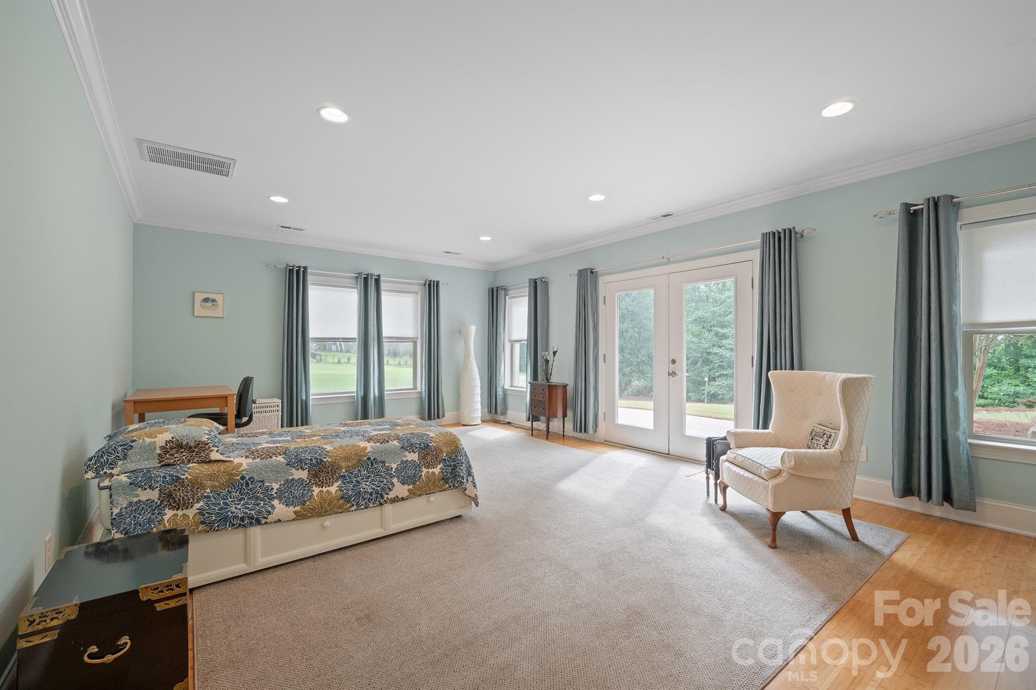 Expansive basement fourth bedroom with en-suite bathroom - 121 Cheyenne Lane, Statesville