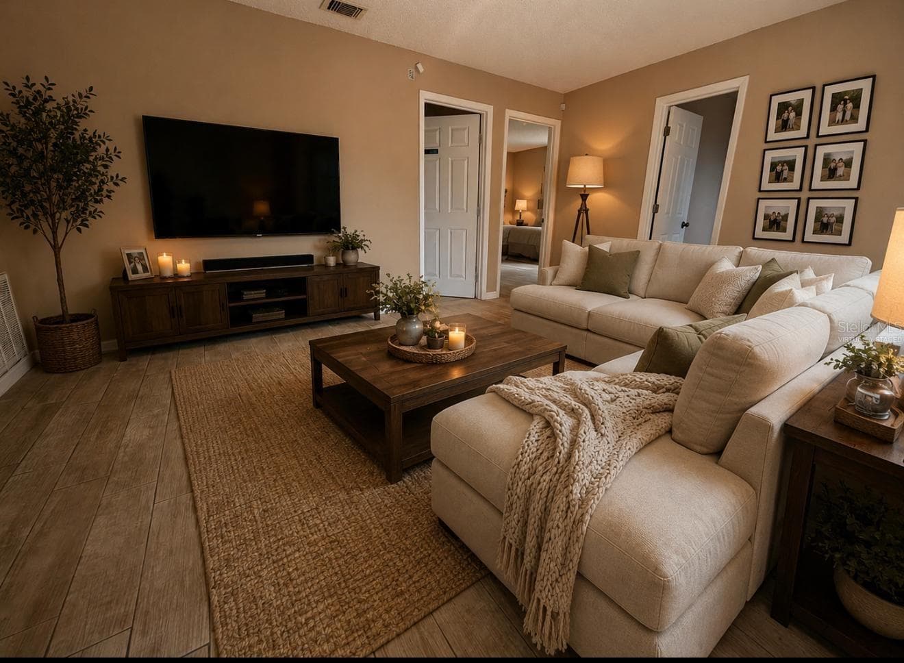 Virtually Staged - 1726 MONTICELLO ST, DELTONA