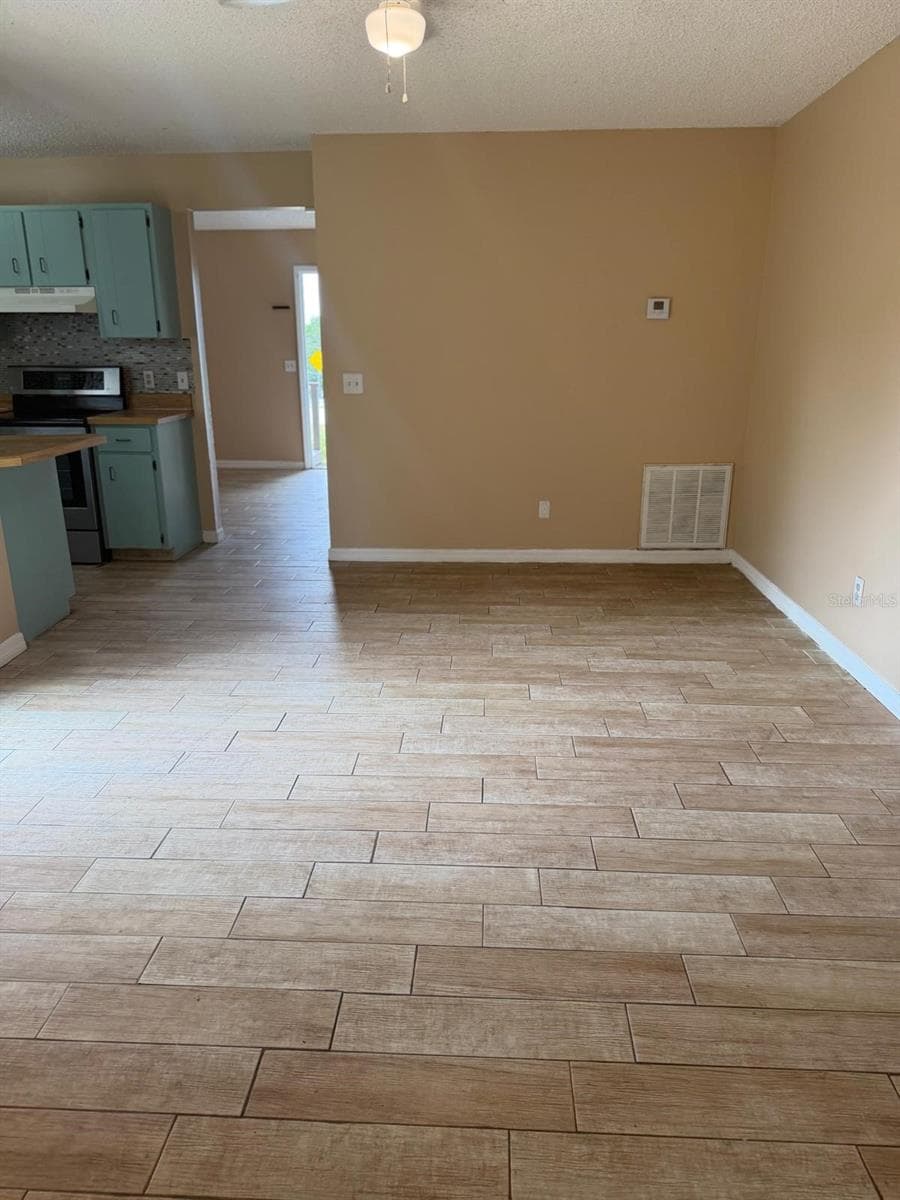 Single Family Residence at 1726 MONTICELLO ST, DELTONA, photo 16 of 25