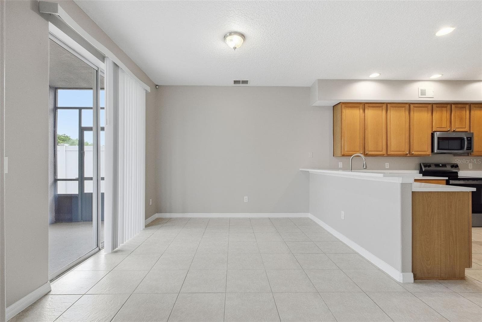 Single Family Residence at 4317 HICKORY STONE CIR, ORLANDO, photo 14 of 47