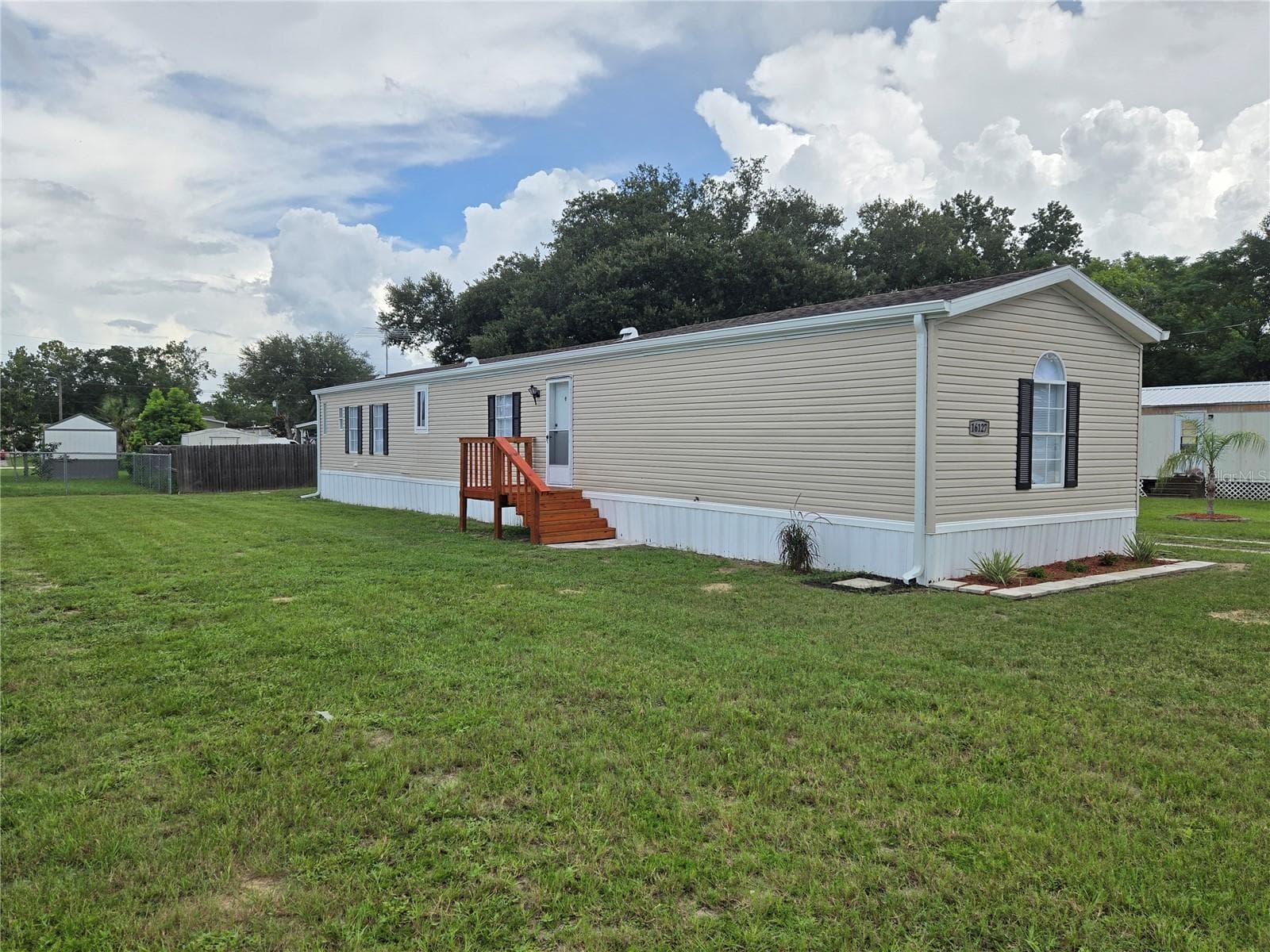 Manufactured Home at 16127 NARROW ST, BROOKSVILLE, photo 4 of 19